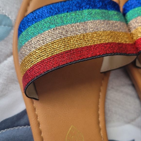 Rainbow slides - Picture 3 of 4